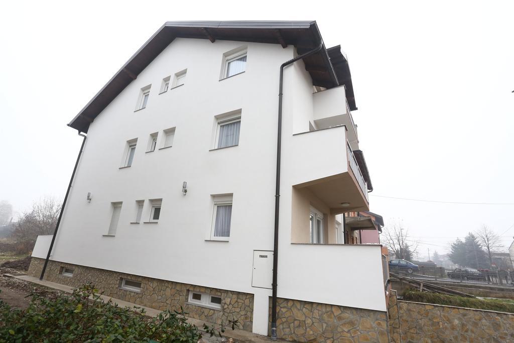 Apartments Kolonija Saraybosna Oda fotoğraf